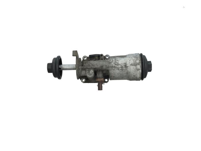Gebrauchte Ölfiltergehäuse Volkswagen Golf IV (1J1) 1.9 TDI 100 4Motion Preis € 35,00 Margenregelung angeboten von Automaterialen Ronald Morien B.V.