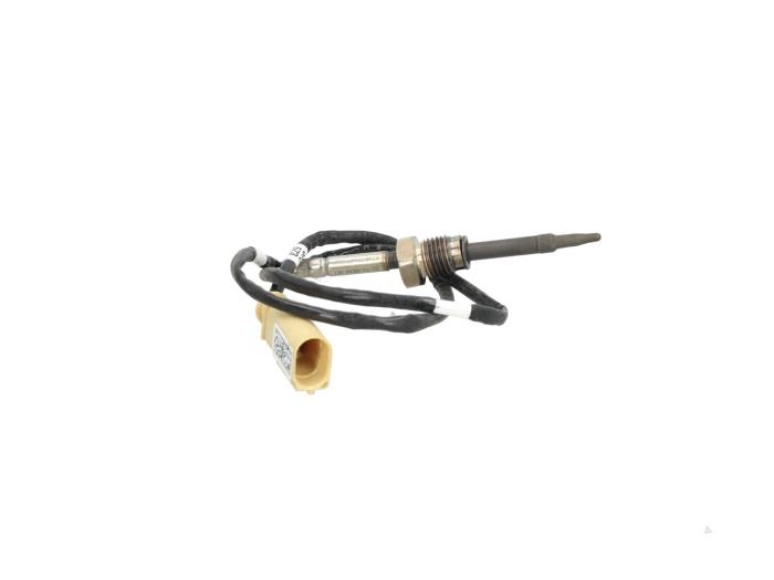 Used Particulate filter sensor Volkswagen Passat (3G2) 2.0 TDI 16V 150 Price € 48,99 Inclusive VAT offered by Automaterialen Ronald Morien B.V.