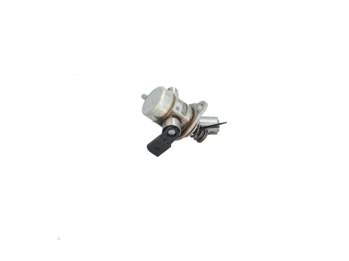 Gebrauchte Benzinpumpe Volkswagen Golf VIII (CD1) 1.5 eTSI 16V Preis € 40,00 Margenregelung angeboten von Automaterialen Ronald Morien B.V.
