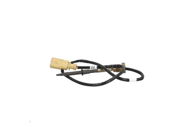 Gebrauchte Auspuff Temperatursensor Volkswagen Golf VIII (CD1) 2.0 TDI BlueMotion 16V Preis € 48,99 Mit Mehrwertsteuer angeboten von Automaterialen Ronald Morien B.V.