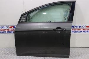 Używane Drzwi lewe przednie wersja 4-drzwiowa Ford Focus 3 1.0 Ti-VCT EcoBoost 12V 100 Cena € 249,00 Procedura marży oferowane przez Automaterialen Ronald Morien B.V.