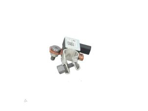 Begagnade Batterikontrollmodul Opel Astra K Sports Tourer 1.2 Turbo 12V Pris € 19,00 Marginaltabell erbjuds av Automaterialen Ronald Morien B.V.