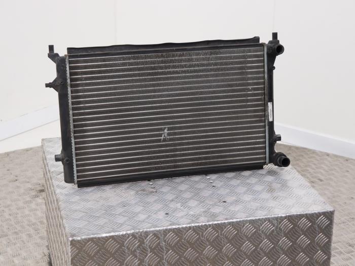 Used Radiator Seat Altea XL (5P5) 1.6 Price € 25,00 Margin scheme offered by Automaterialen Ronald Morien B.V.