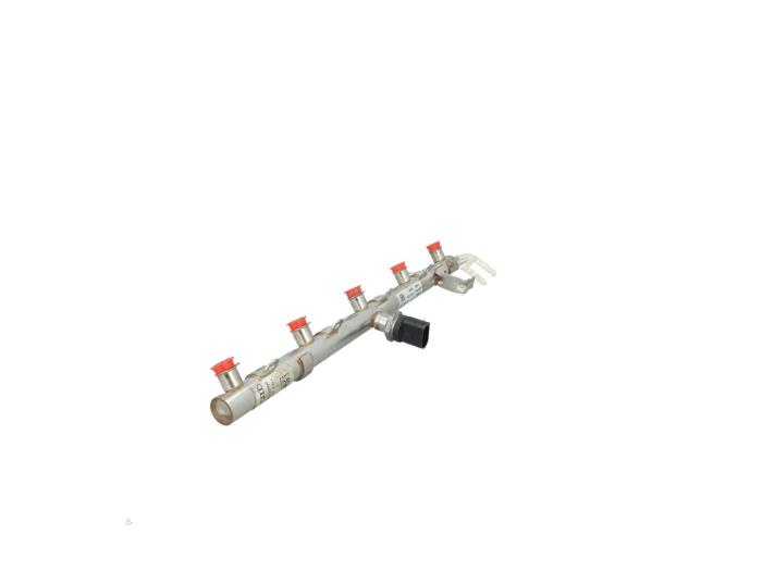 Usagé Distributeur de carburant Cupra Formentor 2.5 VZ5 16V 4Drive Prix € 95,00 Règlement à la marge proposé par Automaterialen Ronald Morien B.V.