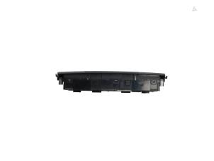 Begagnade Airbag-indikatorlampa Mazda 3 (BM/BN) 2.0 SkyActiv-G 120 16V Pris € 29,00 Marginaltabell erbjuds av Automaterialen Ronald Morien B.V.