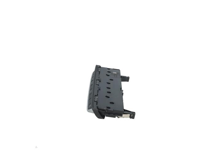 Używane Przelacznik Audi S5 Sportback (F5A/F5F) 3.0 TFSI V6 24V Cena € 49,00 Procedura marży oferowane przez Automaterialen Ronald Morien B.V.