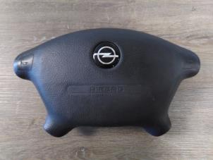 Gebrauchte Airbag links (Lenkrad) Opel Omega Preis € 39,00 Margenregelung angeboten von Automaterialen Ronald Morien B.V.
