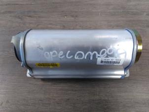 Usados Airbag derecha (salpicadero) Opel Omega Precio € 49,00 Norma de margen ofrecido por Automaterialen Ronald Morien B.V.