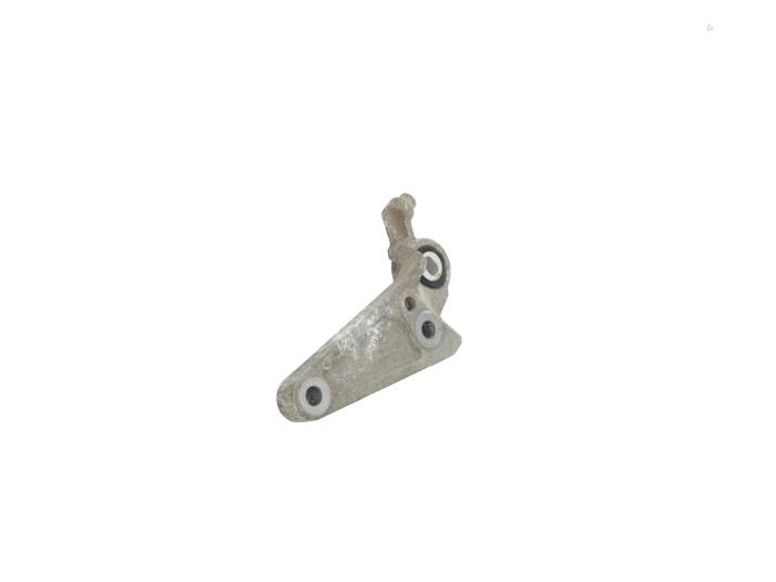 Used Engine mount Opel Adam 1.2 16V Price € 15,00 Margin scheme offered by Automaterialen Ronald Morien B.V.