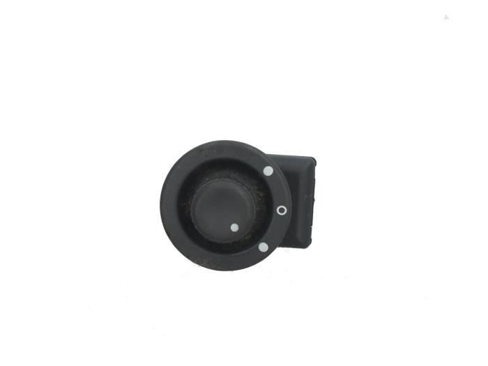 Mirror switch from a Renault Twingo II (CN) 1.2 16V 2012