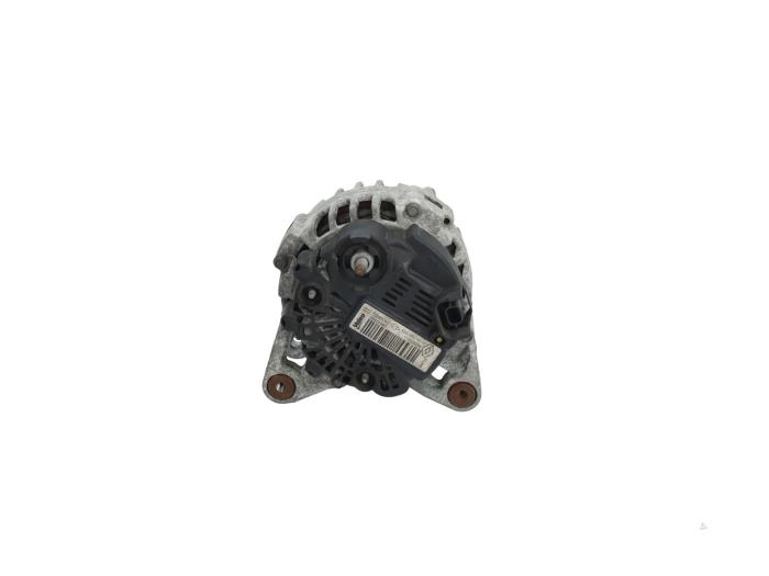 Gebrauchte Dynamo Renault Twingo II (CN) 1.2 16V Preis € 29,00 Margenregelung angeboten von Automaterialen Ronald Morien B.V.