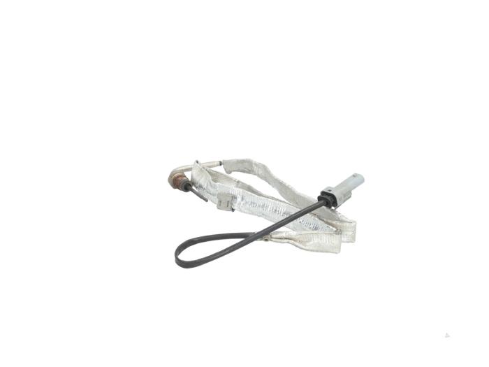 Usagé Sensor température d’échappement Opel Astra K 1.2 Turbo 12V Prix € 34,99 Prix TTC proposé par Automaterialen Ronald Morien B.V.
