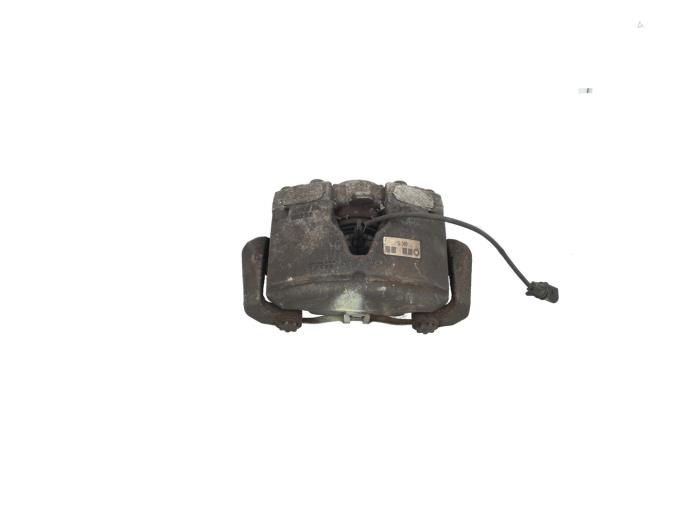 Used Front brake calliper, left Audi A4 Avant (B8) 2.0 TFSI 16V Quattro Price € 39,00 Margin scheme offered by Automaterialen Ronald Morien B.V.