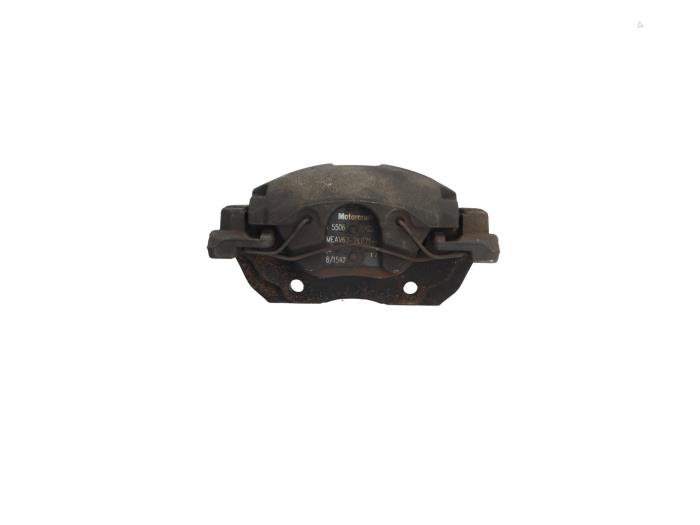 Gebrauchte Bremszange rechts vorne Ford Focus 3 Wagon 1.6 TDCi Preis € 19,00 Margenregelung angeboten von Automaterialen Ronald Morien B.V.