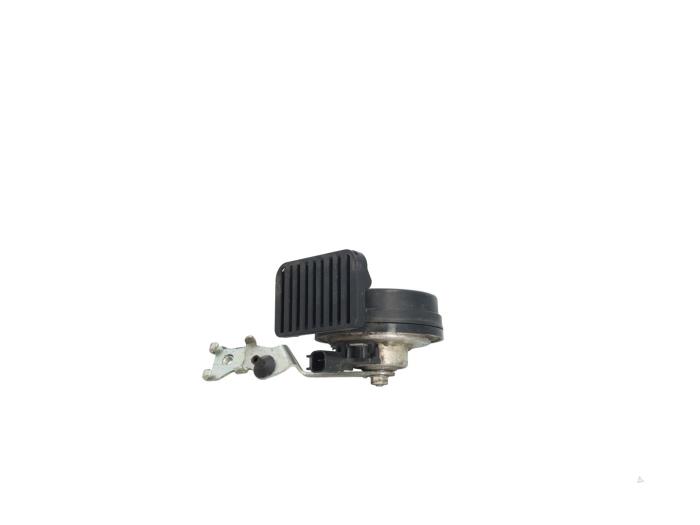 Horn from a Ford Focus 3 Wagon 1.6 TDCi 2015