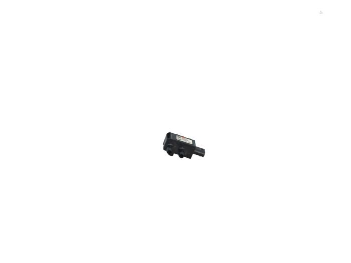 Begagnade Partikelfiltersensor Peugeot 2008 (UD/UK/UR/US/UX) 1.2 VTi 12V PureTech 130 Pris € 19,00 Marginaltabell erbjuds av Automaterialen Ronald Morien B.V.