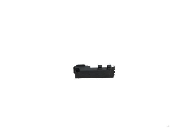 Używane Keyless Entry-Antena Audi A4 (B9) 2.0 TDI Ultra 16V Cena € 14,99 Z VAT oferowane przez Automaterialen Ronald Morien B.V.