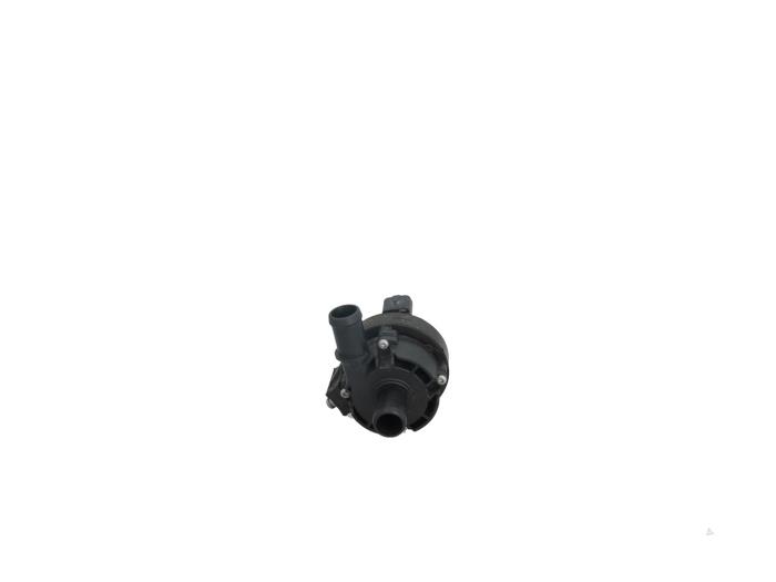 Begagnade Extra vattenpump Renault Captur I (2R) 1.3 TCE 150 16V Pris € 19,00 Marginaltabell erbjuds av Automaterialen Ronald Morien B.V.