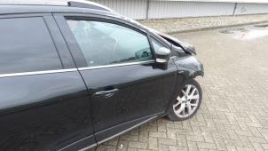 Used Front door 4-door, right Renault Clio IV Estate/Grandtour (7R) 0.9 Energy TCE 90 12V Price € 375,00 Margin scheme offered by Automaterialen Ronald Morien B.V.