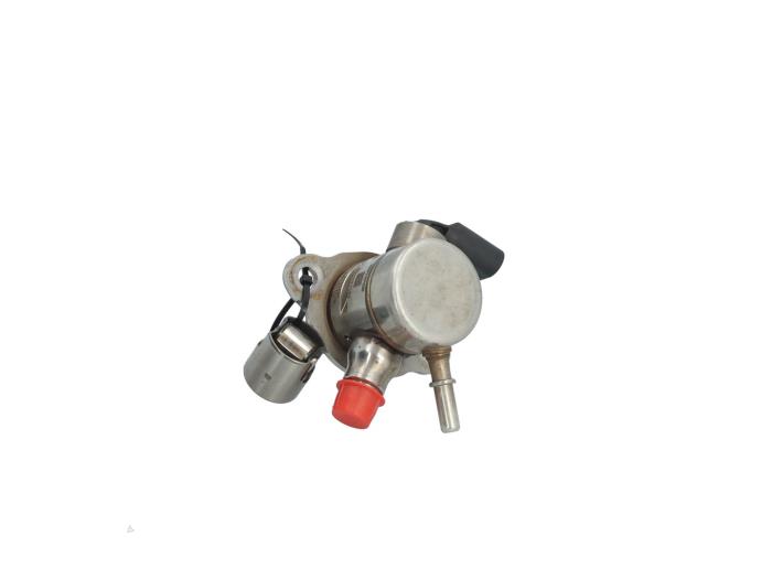 Pompe essence d'un Volkswagen Golf VIII (CD1) 1.5 eTSI 16V 2020
