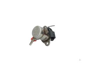 Pompe essence d'un Volkswagen Golf VIII (CD1) 1.5 eTSI 16V 2020