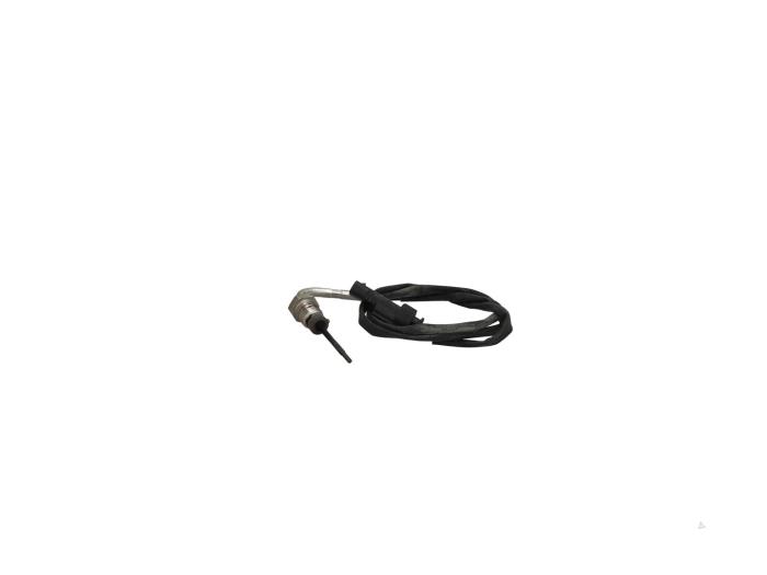 Usagé Sensor température d’échappement Opel Astra K 1.4 Turbo 16V Prix € 65,00 Prix TTC proposé par Automaterialen Ronald Morien B.V.