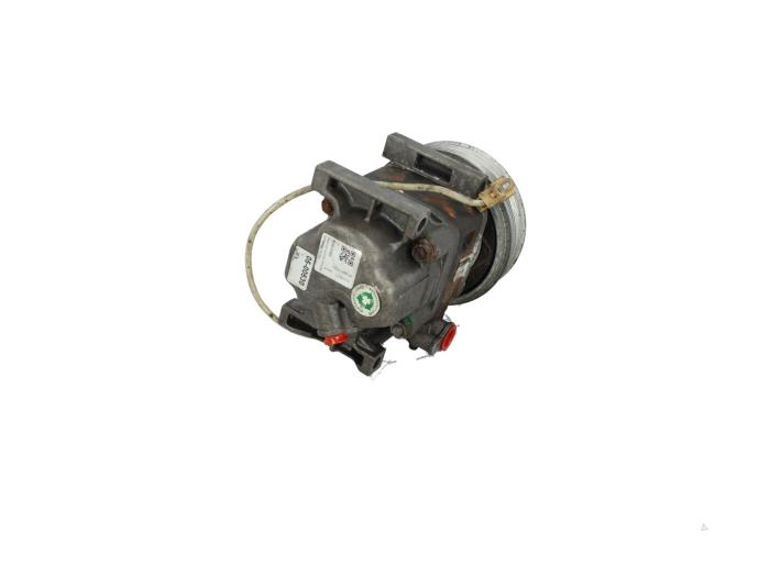 Usagé Pompe clim Mazda 6 Sport (GG14) 2.0 CiDT 16V Prix € 59,00 Règlement à la marge proposé par Automaterialen Ronald Morien B.V.