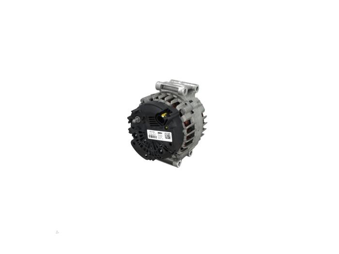 Begagnade Dynamo Audi Q3 (F3B) Pris € 114,95 Inklusive moms erbjuds av Automaterialen Ronald Morien B.V.