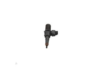 Gebrauchte Einspritzdüse (Diesel) Volkswagen Touareg (7LA/7L6) 5.0 TDI V10 R50 Preis auf Anfrage angeboten von Automaterialen Ronald Morien B.V.