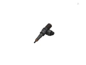 Gebrauchte Einspritzdüse (Diesel) Volkswagen Touareg (7LA/7L6) 5.0 TDI V10 R50 Preis auf Anfrage angeboten von Automaterialen Ronald Morien B.V.
