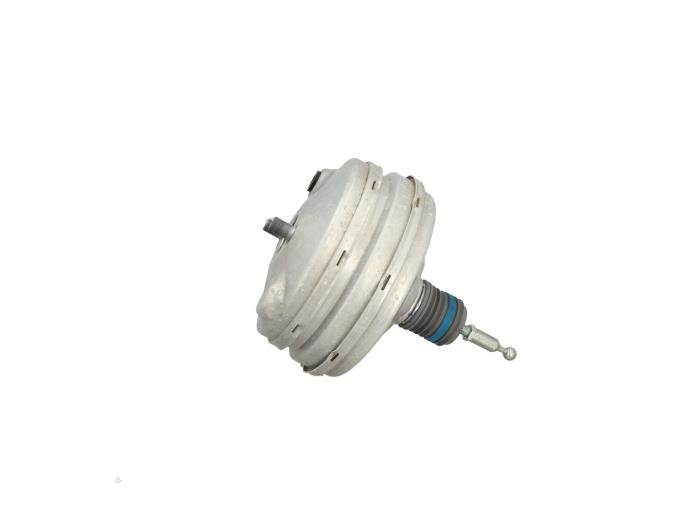 Usagé Servo frein Audi S8 (D4) 4.0 Plus V8 TFSI 32V Prix € 95,00 Prix TTC proposé par Automaterialen Ronald Morien B.V.