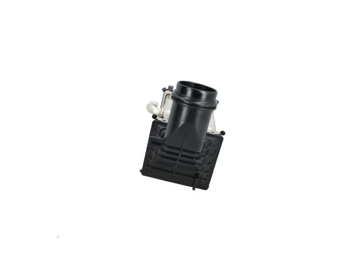 Usados Intercooler Volkswagen Golf VII (AUA) 1.5 TSI Evo BMT 16V Precio € 49,00 Norma de margen ofrecido por Automaterialen Ronald Morien B.V.