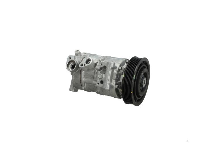 Used Air conditioning pump Audi A6 Avant (C8) 2.0 16V 40 TFSI Mild Hybrid Price € 332,75 Inclusive VAT offered by Automaterialen Ronald Morien B.V.