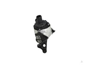 Used Additional water pump Audi Q3 (8UB/8UG) Price € 30,00 Inclusive VAT offered by Automaterialen Ronald Morien B.V.