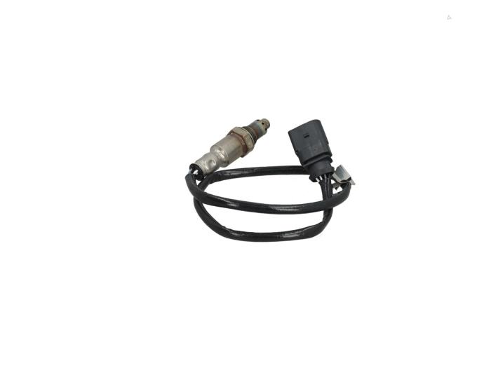 Usagé Sonde lambda Audi A4 Allroad Quattro (B9) 2.0 45 TFSI Mild hybrid 16V Prix € 149,00 Prix TTC proposé par Automaterialen Ronald Morien B.V.