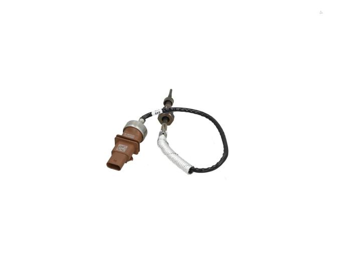 Gebrauchte Auspuff Temperatursensor Volkswagen Crafter (SY) 2.0 TDI RWD Preis € 75,00 Mit Mehrwertsteuer angeboten von Automaterialen Ronald Morien B.V.