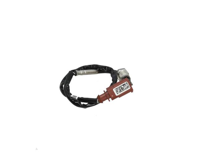 Usagé Sensor température d’échappement Volkswagen Crafter (SY) 2.0 TDI RWD Prix € 18,15 Prix TTC proposé par Automaterialen Ronald Morien B.V.