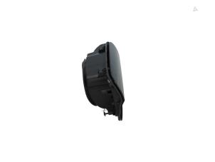 Usagé Clapet réservoir Audi A6 (C7) 2.0 TDI 16V Quattro Prix € 34,99 Prix TTC proposé par Automaterialen Ronald Morien B.V.