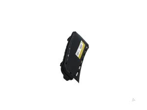 Usados Asiento de airbag Mercedes A (W176) 1.6 A-180 16V Precio € 39,00 Norma de margen ofrecido por Automaterialen Ronald Morien B.V.