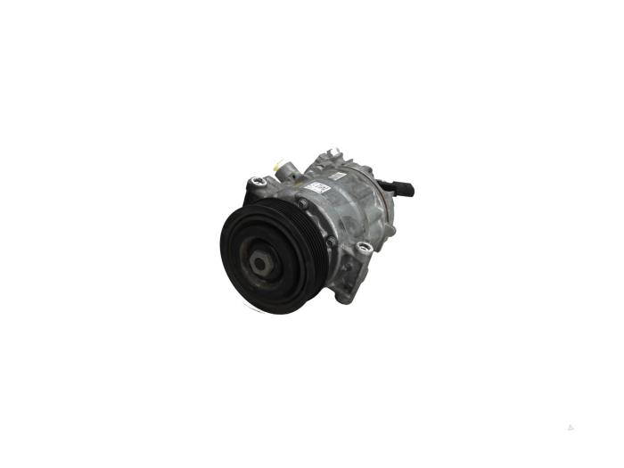 Usagé Compresseur de clim Audi Q5 (FYB/FYG) 2.0 TFSI 16V Quattro Prix € 332,75 Prix TTC proposé par Automaterialen Ronald Morien B.V.