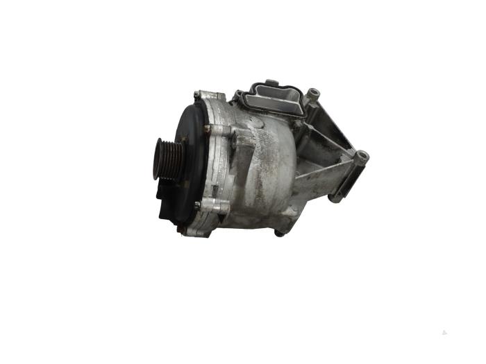 Begagnade Dynamo Mercedes CL (215) 5.8 CL-600 V12 36V Pris € 495,00 Marginaltabell erbjuds av Automaterialen Ronald Morien B.V.