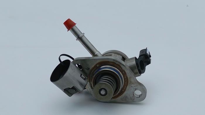Gebrauchte Kraftstoffpumpe Mechanisch Opel Astra K 1.2 Turbo 12V Preis € 125,00 Margenregelung angeboten von Automaterialen Ronald Morien B.V.