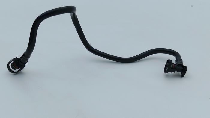 Usagé Conduit (divers) Mercedes A-Klasse AMG (177.0) 2.0 A-35 AMG Turbo 16V 4Matic Prix € 10,00 Règlement à la marge proposé par Automaterialen Ronald Morien B.V.