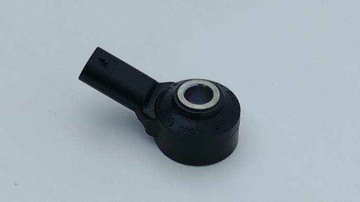 Gebrauchte Klopfsensor Mercedes A-Klasse AMG (177.0) 2.0 A-35 AMG Turbo 16V 4Matic Preis € 15,00 Margenregelung angeboten von Automaterialen Ronald Morien B.V.