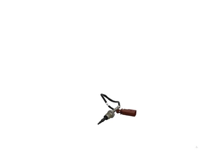 Gebrauchte Auspuff Temperatursensor Volkswagen Passat Variant (CJ5) 2.0 TDI 16V 4Motion Preis € 30,25 Mit Mehrwertsteuer angeboten von Automaterialen Ronald Morien B.V.