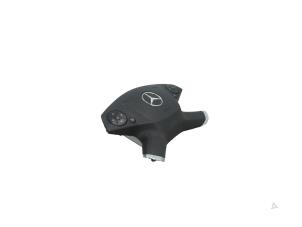 Używane Poduszka powietrzna lewa (kierownica) Mercedes E (W212) E-350 CDI V6 24V BlueEfficiency Cena € 75,00 Procedura marży oferowane przez Automaterialen Ronald Morien B.V.