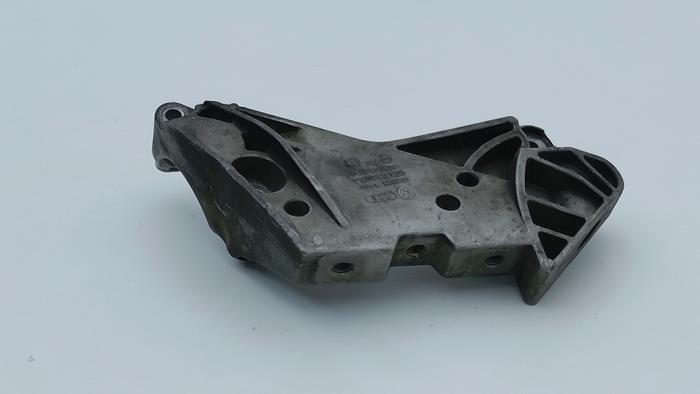 Used Engine mount Volkswagen Golf VII (AUA) 2.0 GTI 16V Price € 15,00 Margin scheme offered by Automaterialen Ronald Morien B.V.