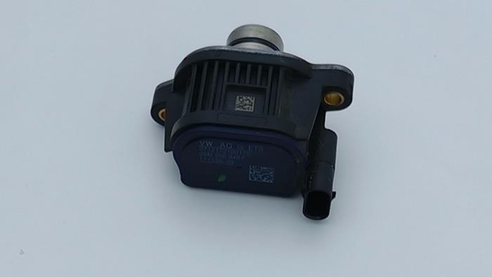 Begagnade Kamaxelsensor Porsche Cayenne III (9YA) 3.0 V6 Turbo 24V Pris € 19,00 Marginaltabell erbjuds av Automaterialen Ronald Morien B.V.