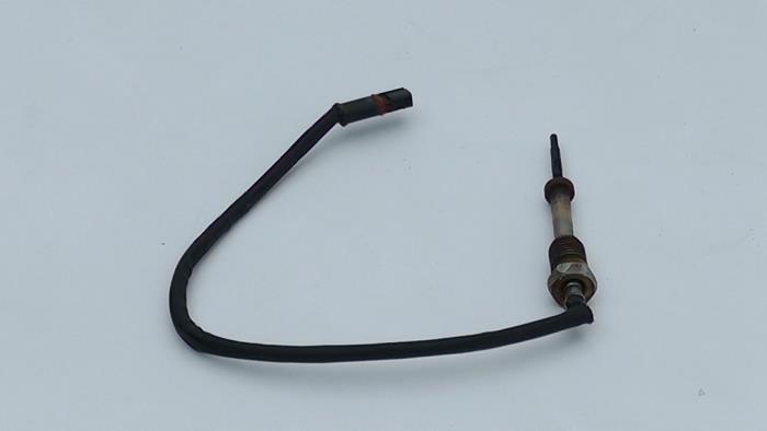 Usagé Sensor température d’échappement BMW 5 serie (F10) 523i 24V Prix € 49,00 Règlement à la marge proposé par Automaterialen Ronald Morien B.V.