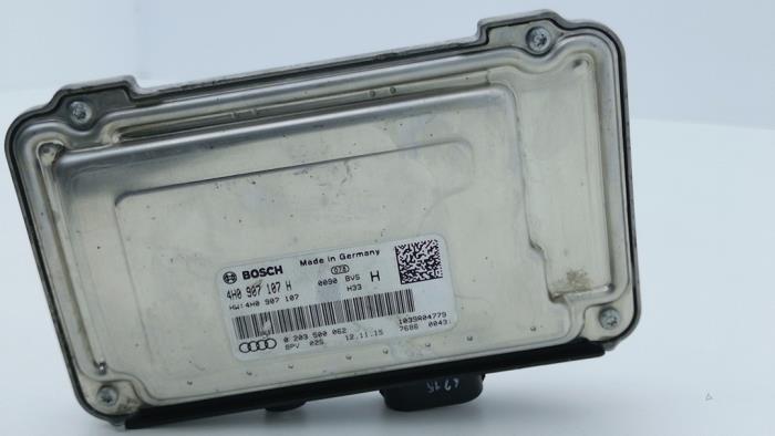 Usagé Module caméra Audi S8 (D4) 4.0 Plus V8 TFSI 32V Prix € 115,00 Prix TTC proposé par Automaterialen Ronald Morien B.V.